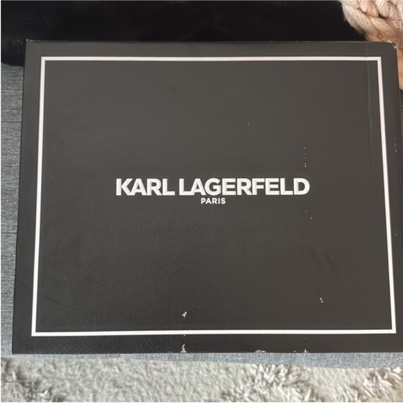 Karl Lagerfeld Carlin- Strappy Sandal Soft White Size 9 - Picture 6 of 8